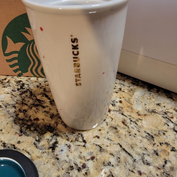 Starbucks Best Day Ever 10oz with green lid - Picture 8 of 10